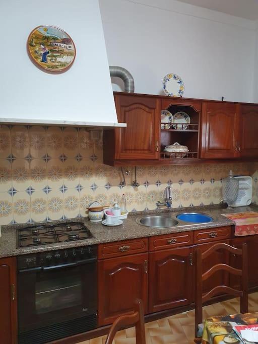 Casa T1 Em Alverca. Alverca do Ribatejo Luaran gambar